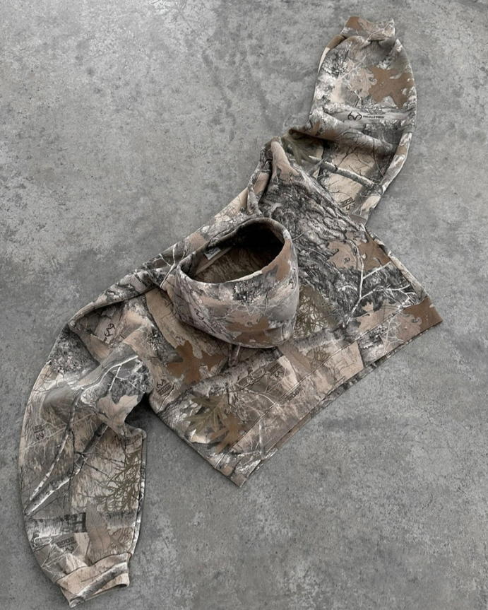 THE LIOTA CAMO HOODIE